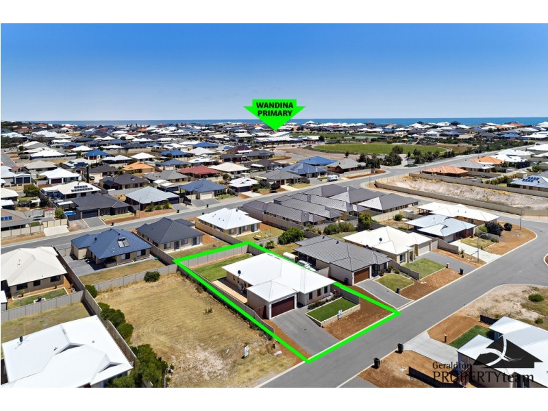 15 Waterwitch Outlook, Wandina WA 6530