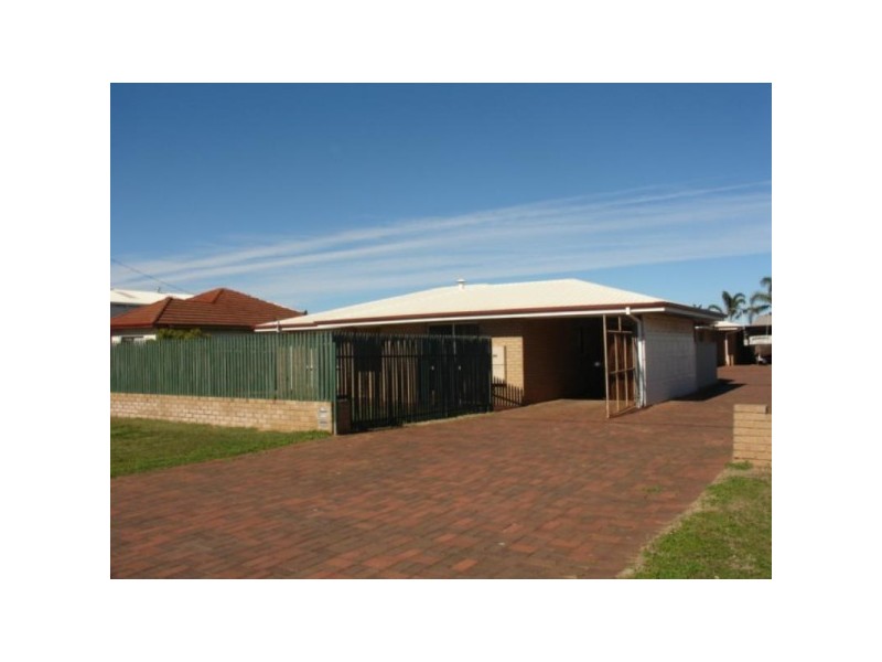 1/276 Fourth Street, Wonthella WA 6530