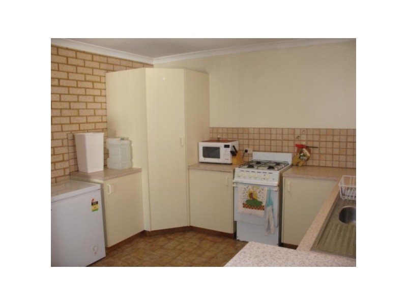 1/276 Fourth Street, Wonthella WA 6530