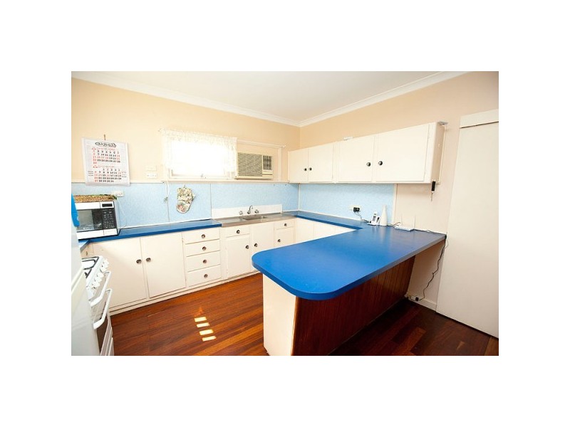 6 Harrison Street, Bluff Point WA 6530