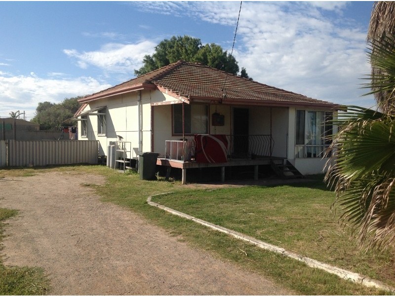 17 Maley Way, Beachlands WA 6530