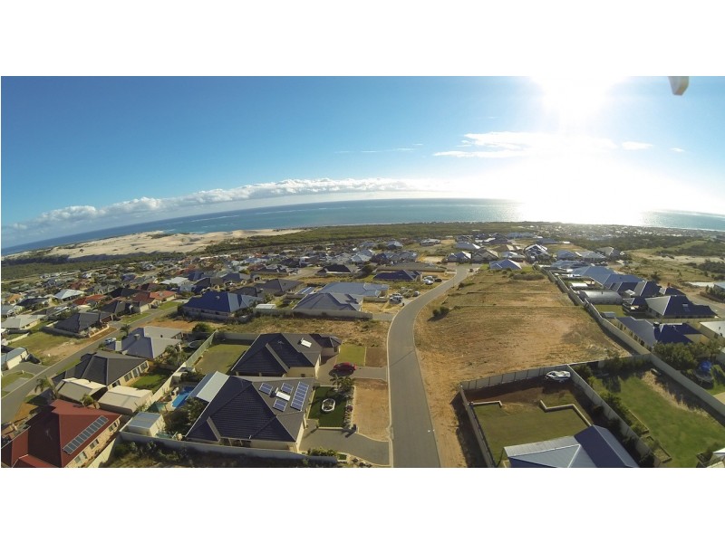 37 Jackson Loop, Wandina WA 6530