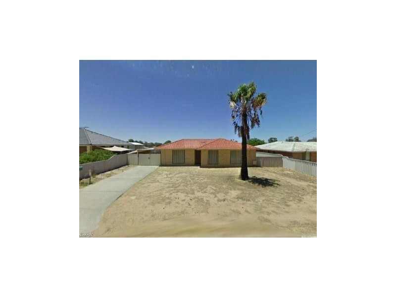 82 Chapman Valley Road, Waggrakine WA 6530