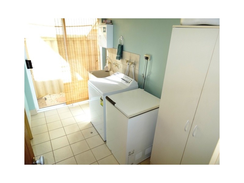 14 Ti-Tree Street, Wandina WA 6530