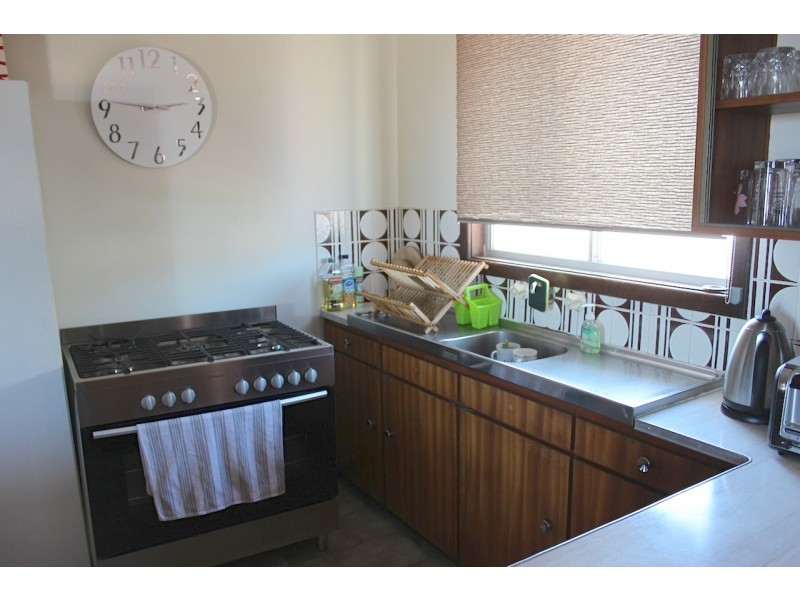 18 Downes Way, Port Denison WA 6525