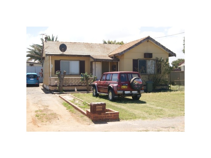 15 Maley Way, Beachlands WA 6530