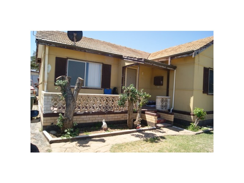 15 Maley Way, Beachlands WA 6530