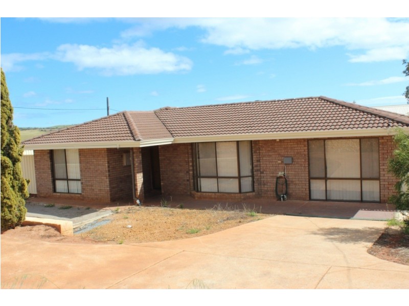 32 Indialla Road, Nabawa WA 6532