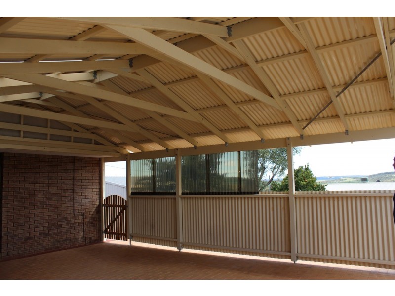 32 Indialla Road, Nabawa WA 6532