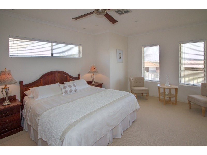 43 Hakea Street, Tarcoola Beach WA 6530