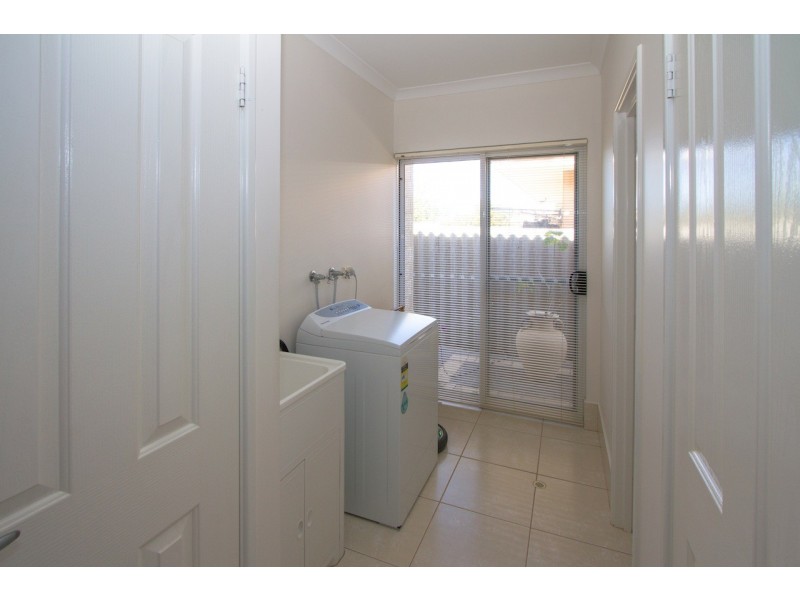 43 Hakea Street, Tarcoola Beach WA 6530