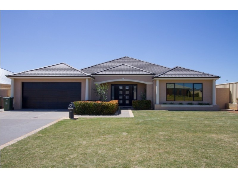 10 Ajax Drive, Wandina WA 6530