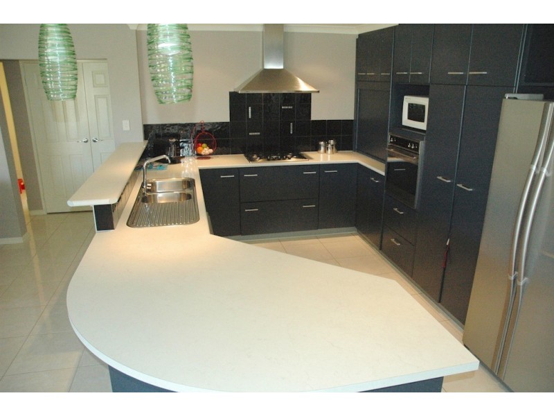 10 Ajax Drive, Wandina WA 6530