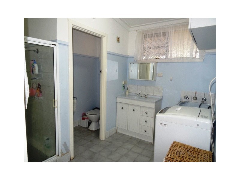 5 James Street, Geraldton WA 6530