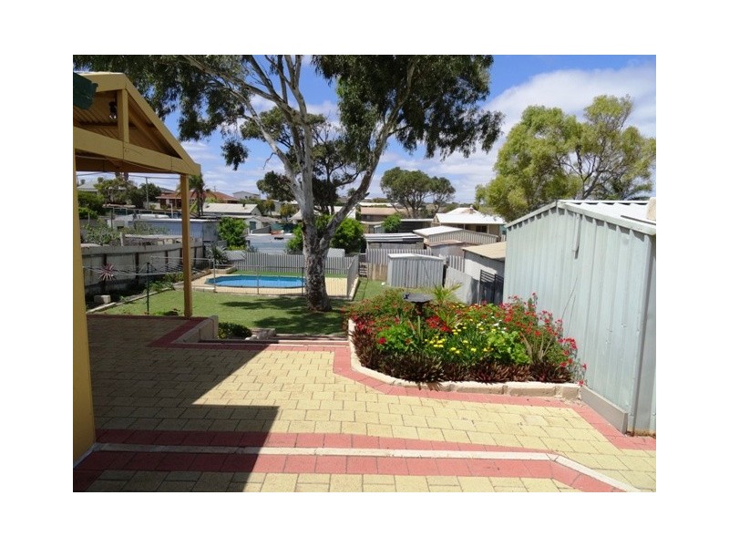 5 James Street, Geraldton WA 6530