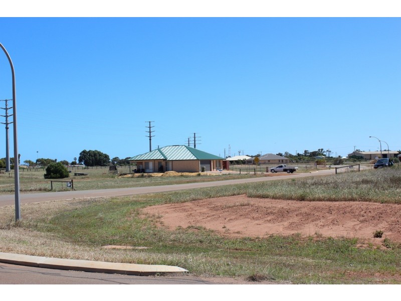 16 Lynch Way, Utakarra WA 6530