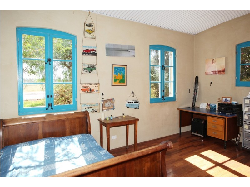 20 Crowtherton Street, Bluff Point WA 6530