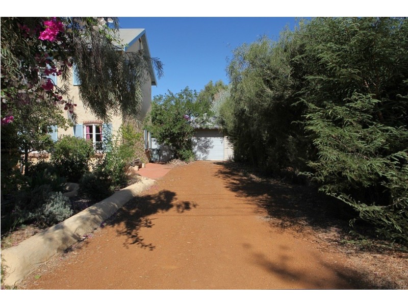 20 Crowtherton Street, Bluff Point WA 6530