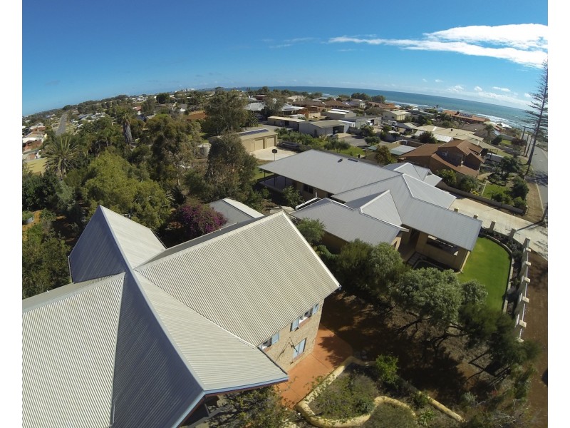 20 Crowtherton Street, Bluff Point WA 6530