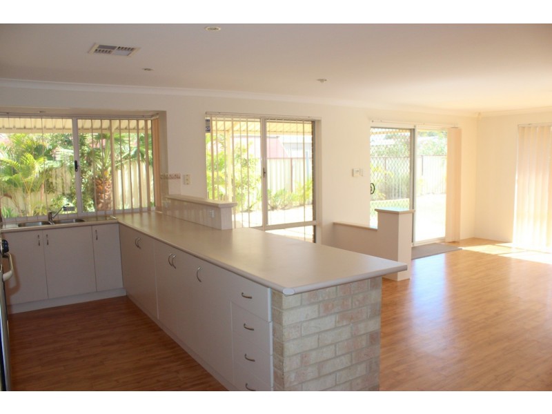 40 Winnetta Ridge, Wandina WA 6530