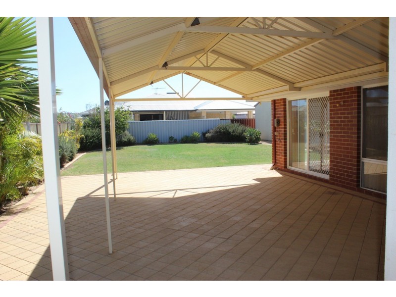 40 Winnetta Ridge, Wandina WA 6530