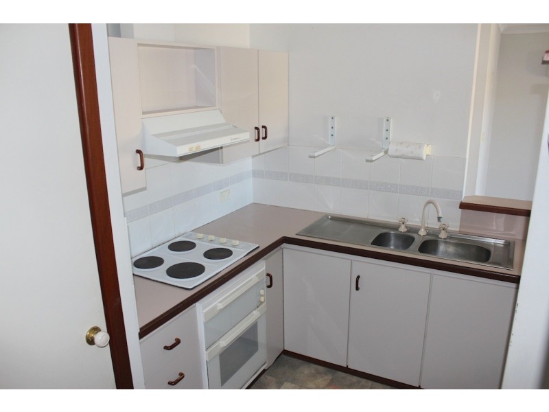 11/37 Shenton Street, Geraldton WA 6530