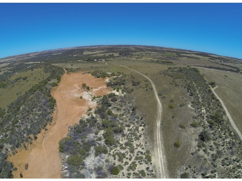 210 Nanson-Howatharra Road, Nanson WA 6532