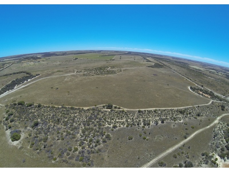 210 Nanson-Howatharra Road, Nanson WA 6532