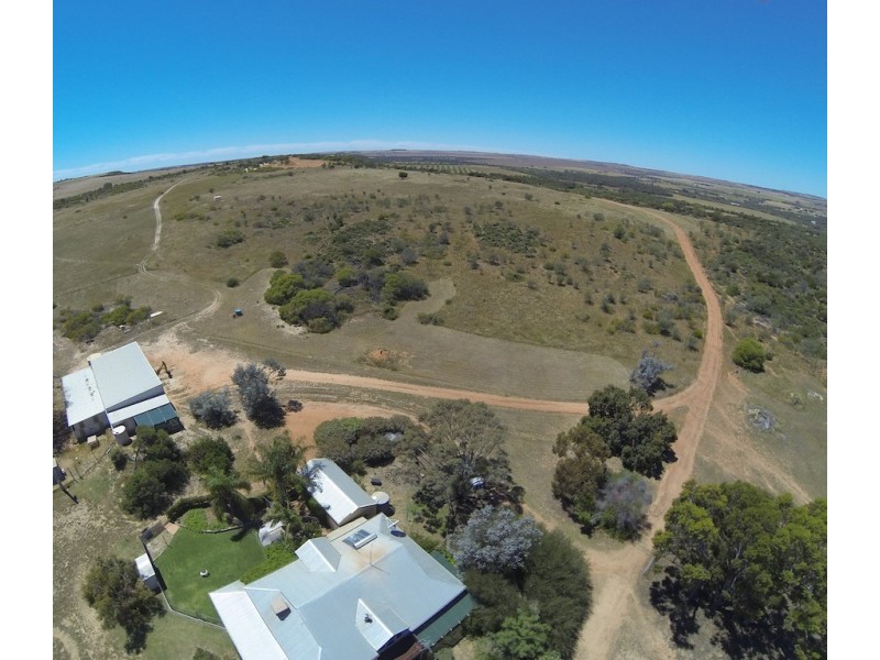 210 Nanson-Howatharra Road, Nanson WA 6532