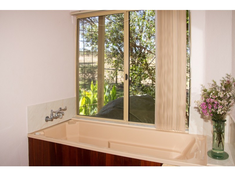 210 Nanson-Howatharra Road, Nanson WA 6532