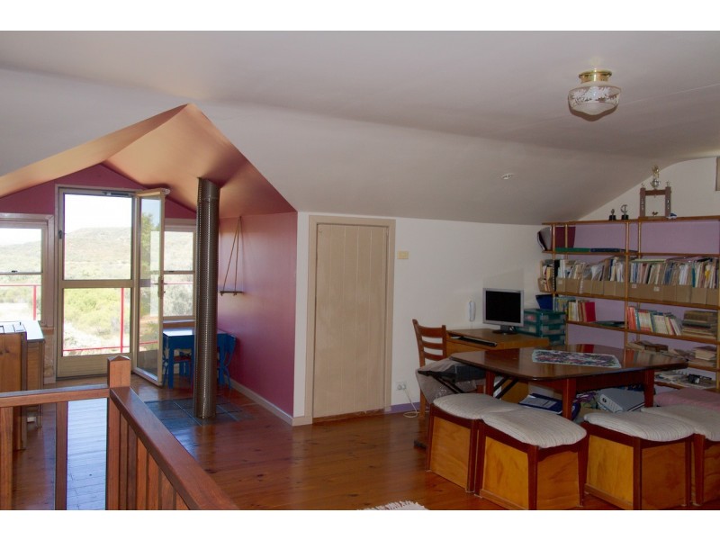 210 Nanson-Howatharra Road, Nanson WA 6532