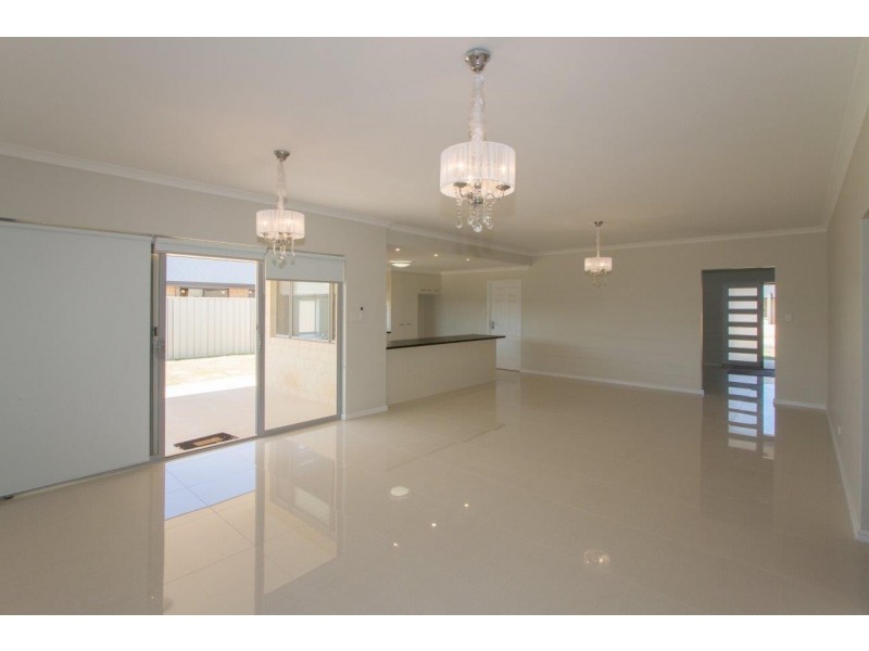 27 Spindrift Vista, Glenfield WA 6532