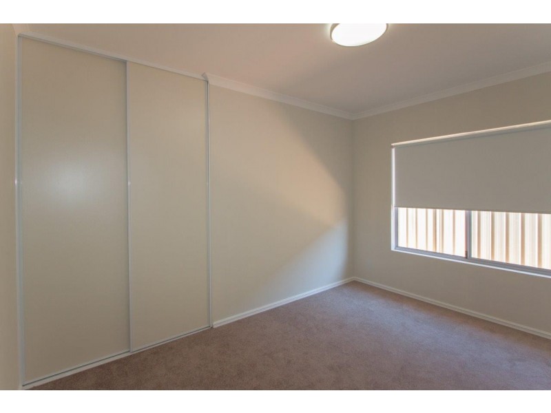 27 Spindrift Vista, Glenfield WA 6532