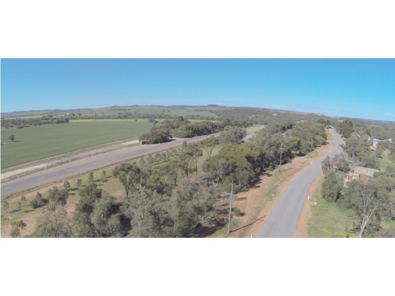 1 Eastough Street, Nanson WA 6532