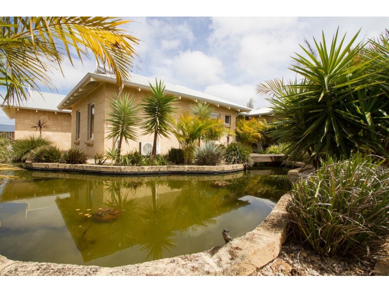 6 Rustic Court, Strathalbyn WA 6530