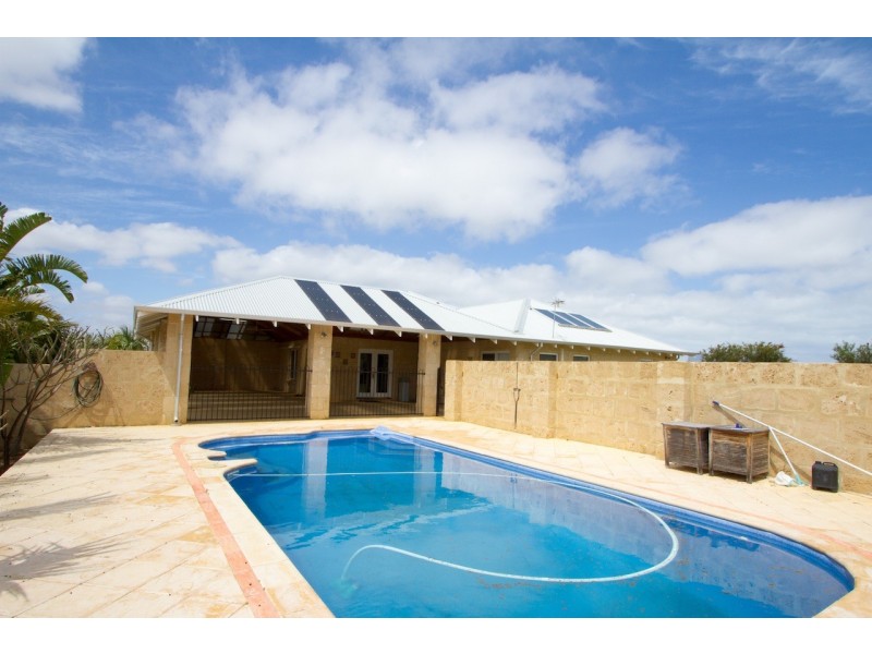 6 Rustic Court, Strathalbyn WA 6530