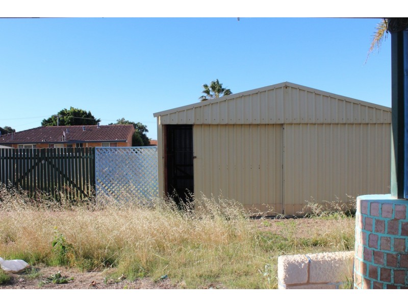 11 Naomi Way, Karloo WA 6530