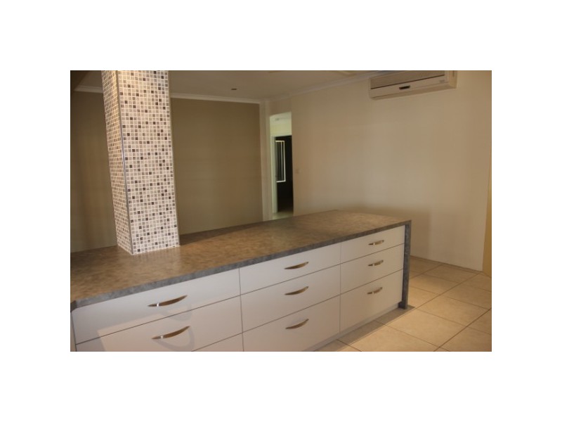 23 Mildwaters Place, Mount Tarcoola WA 6530