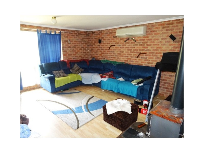 10 Astron Place, Waggrakine WA 6530