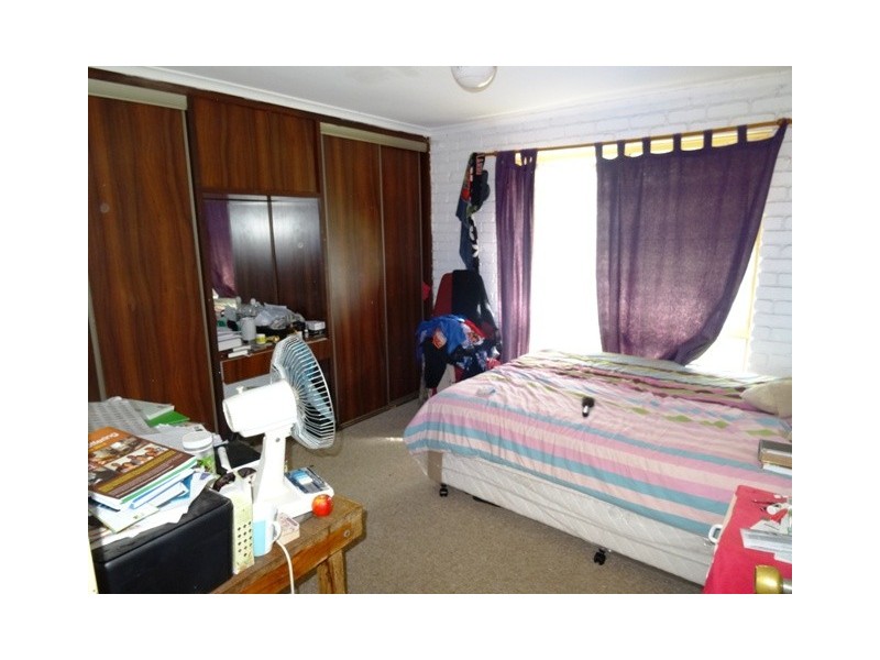 10 Astron Place, Waggrakine WA 6530