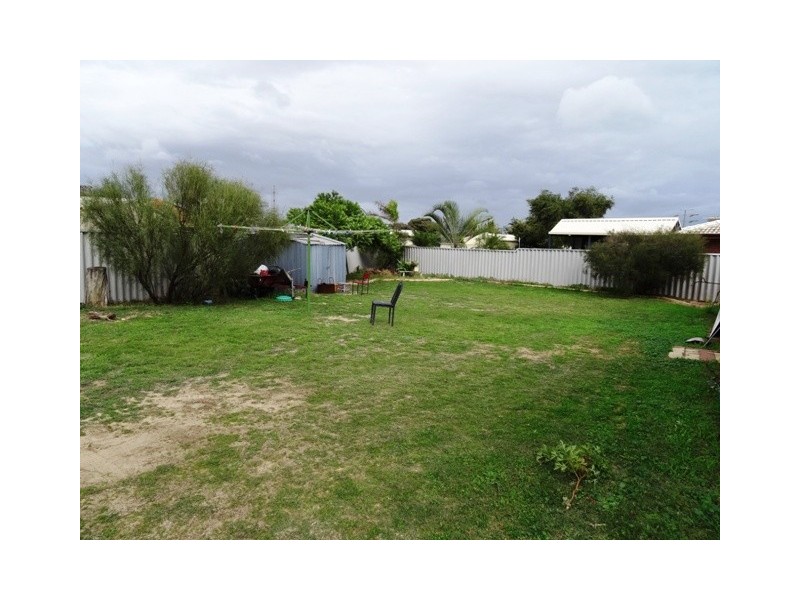 10 Astron Place, Waggrakine WA 6530