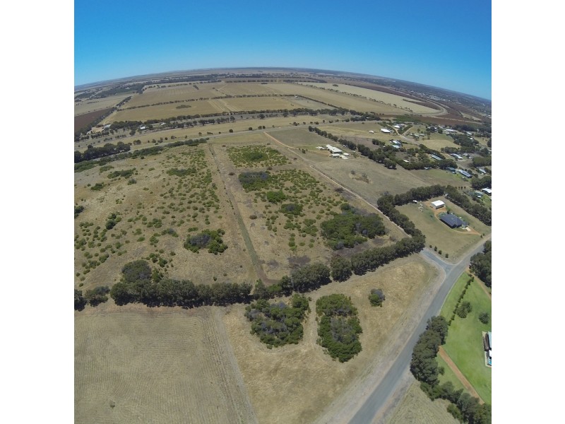 133 Brennand Road, Dongara WA 6525