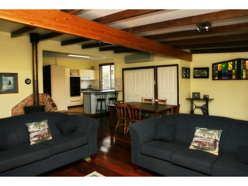 16 Askew Road, Geraldton WA 6530