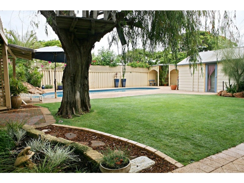 16 Askew Road, Geraldton WA 6530