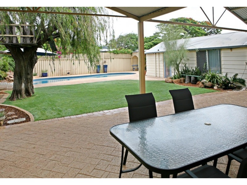 16 Askew Road, Geraldton WA 6530