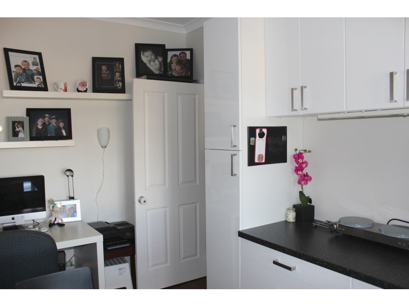 16 Whitfield Street, Beachlands WA 6530