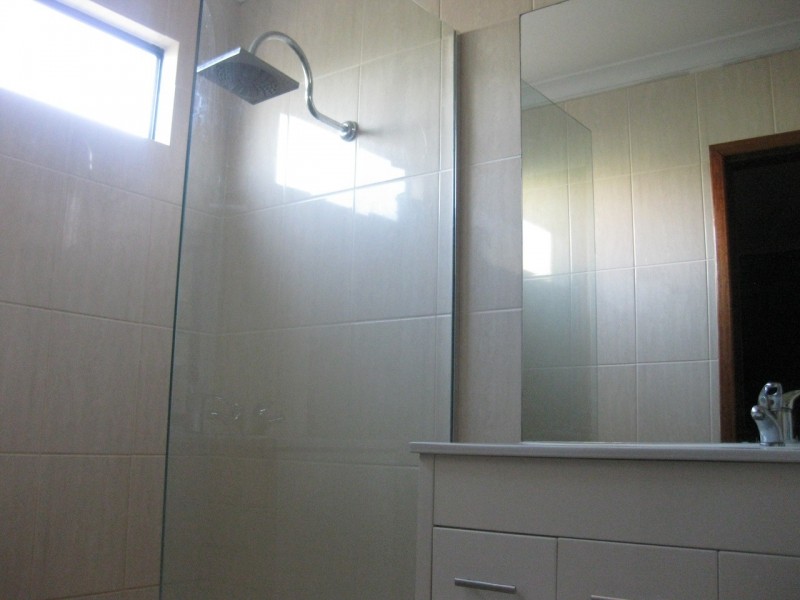 16 Whitfield Street, Beachlands WA 6530