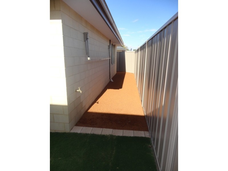 2/78 Eastern Road, Geraldton WA 6530