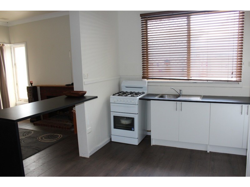 33 Cypress Street, Rangeway WA 6530