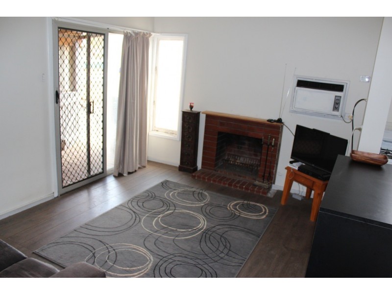 33 Cypress Street, Rangeway WA 6530